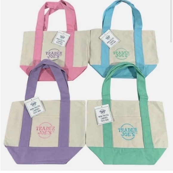 Trader Joe’s Mini Canvas Tote Bag, Set of 4 pastels - Picture 2 of 2